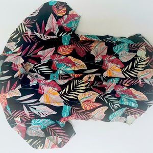 Floral print mens short sleeve casual button down